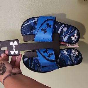 Under armour slides